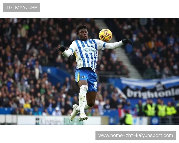 曼联有钱了：预计收入8000万欧，补强后腰，中场悍将三选一！，曼联身价2021