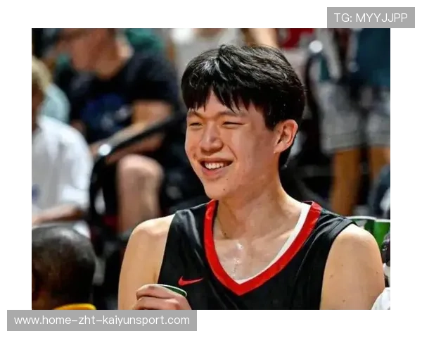 杨瀚森哭了!球迷加油声大+发挥欠佳,季前赛体能收获很大,杨瀚森身高 杨瀚森哭了!球迷加油声大+发挥欠佳,季前赛体能收获很大,杨瀚森身高